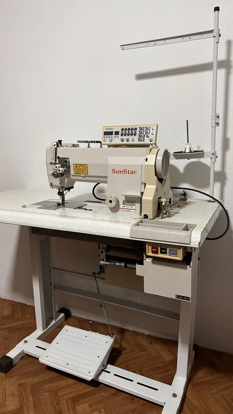 Foto real de SunStar KM-757-7S Pespontadeira